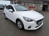 Used Mazda 2 2015 White Hatchback