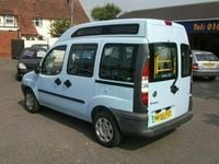 Usado Fiat Doblò 70 CV (51 kW) 2005 Monovolumen