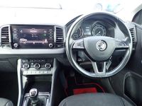 Używany Skoda Karoq SE 115 KM (84 kW) 2019 Czerwony SUV