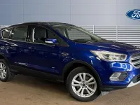 Usado Ford Kuga Zetec 182 CV (133 kW) 2017 Azul SUV