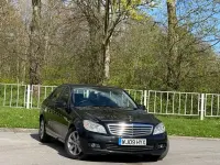 Used Mercedes C200 SE 2009 Black Sedan