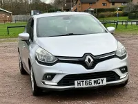 Used Renault Clio IV Dynamique 2017 Silver Hatchback