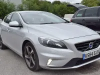 Used Volvo V40 R-Design 190 HP (139 kW) 2015 Silver Hatchback