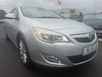 Used Vauxhall Astra 165 HP (121 kW) 2011 Silver Estate