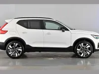 Used Volvo XC40 Ultra 197 HP (144 kW) 2025 Crystal white SUV