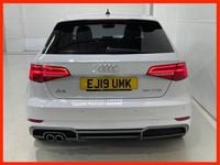 Used Audi A3 Sportback S-Line 150 HP (110 kW) 2019 White Hatchback