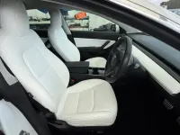 Używany Tesla Model 3 Performance 82 kW (112 KM) 2019 Biały Sedan/Limuzyna