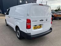 Used Vauxhall Vivaro 145 HP (106 kW) 2024 White MPV