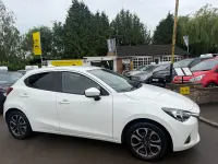 Used Mazda 2 Inclusive 90 HP (66 kW) 2019 White Hatchback