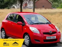 Used Toyota Yaris 101 HP (74 kW) 2009 Red Hatchback