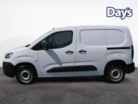 Used Citroën Berlingo 100 HP (73 kW) 2023 White MPV