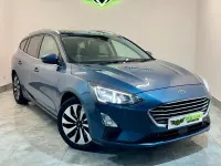 Used Ford Focus Zetec 120 HP (88 kW) 2020 Blue Estate
