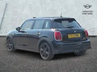 Used Mini Cooper S Classic 176 HP (129 kW) 2023 Black Hatchback