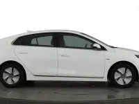 Used Hyundai Ioniq Premium 141 HP (103 kW) 2020 White Hatchback