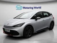Begagnad Cupra Born 150 kW (204 HK) 2023 Silver Halvkombi