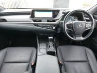 used Lexus ES300H 2.5 4dr CVT
