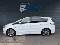 Used Ford S-MAX Sport 2017 White MPV