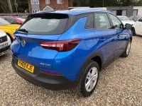 Used Vauxhall Grandland X S 130 HP (95 kW) 2019 Blue SUV
