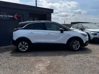Used Vauxhall Crossland X S 2018 White SUV