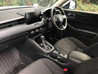 Used Honda HR-V Elegance 131 HP (96 kW) 2023 Platinum white SUV