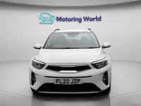 Used Kia Stonic 99 HP (72 kW) 2022 White SUV