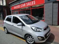 Used Kia Picanto 68 HP (50 kW) 2013 Silver Hatchback