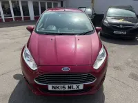 Used Ford Fiesta Zetec 100 HP (73 kW) 2015 Red Hatchback