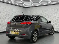 Used Hyundai i20 SE 84 HP (61 kW) 2015 Grey Hatchback