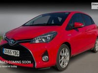 Used Toyota Yaris Hybrid Sport 101 HP (74 kW) 2015 Hatchback