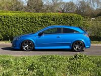 Used Vauxhall Astra 300 HP (220 kW) 2007 Blue Hatchback