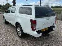 Used Isuzu D-Max 165 HP (121 kW) 2024 Cabriolet