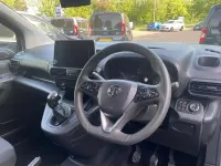 Używany Vauxhall Combo Sportive 2021 Biały Minivan