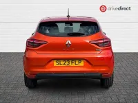 Used Renault Clio V Evolution 2023 Orange Hatchback