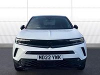 Used Vauxhall Mokka SRi 130 HP (95 kW) 2022 White SUV