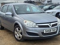 Used Vauxhall Astra 115 HP (84 kW) 2008 Silver Hatchback