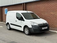Used Citroën Berlingo 75 HP (55 kW) 2016 White MPV