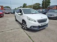 Used Peugeot 2008 Allure 120 HP (88 kW) 2013 White SUV