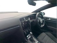 Used VW Golf VII R 300 HP (220 kW) 2019 White Estate