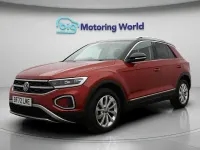 Usado VW T-Roc Style 150 HP (110 kW) 2025 SUV