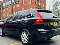Used Volvo XC60 Momentum 190 HP (139 kW) 2018 Black SUV