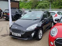 Used Ford Fiesta Titanium 125 HP (91 kW) 2017 Black Hatchback