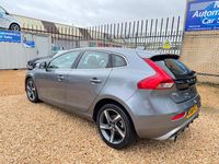 Used Volvo V40 R-Design 120 HP (88 kW) 2016 Grey Hatchback