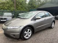 Begagnad Honda Civic SE 140 HK (102 kW) 2008 Grå Halvkombi