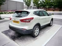 used Nissan Qashqai 1.3 DIG-T ACENTA PREMIUM 5DR Manual