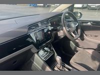 Used VW Touran SEL 150 HP (110 kW) 2025 Black MPV