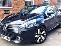 Used Renault Clio IV Dynamique 90 HP (66 kW) 2015 Black Hatchback