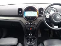 Begagnad Mini Cooper S Countryman Exclusive 176 HK (129 kW) 2022 Svart SUV