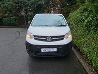 Second-hand Vauxhall Vivaro Edition 120 CP (88 kW) 2021 Alb Monovolum