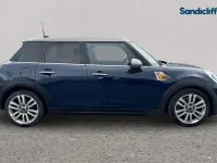 Used Mini Cooper Seven 136 HP (100 kW) 2018 Metallic  caribbean aqua Hatchback