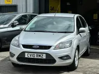 Used Ford Focus Zetec 99 HP (72 kW) 2010 Silver Hatchback